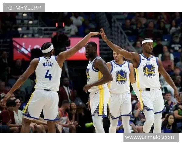 勇士与鹈鹕激战四月末季后赛争夺战精彩回顾与分析