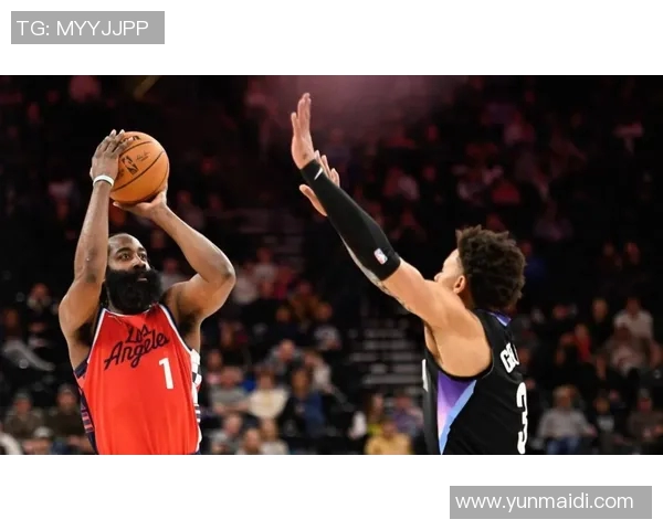 哈登在篮网对阵太阳的精彩表现数据分析与赛后点评 哈登在篮网对阵太阳的精彩表现数据分析与赛后点评