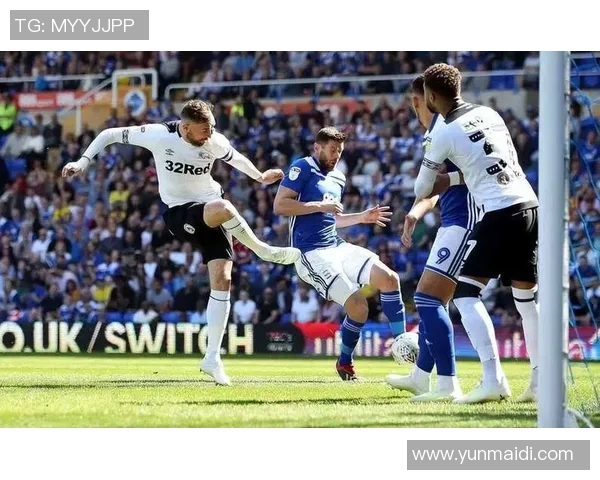 女堡与女王巡游比赛的精彩对决与背后故事探秘 女堡与女王巡游比赛的精彩对决与背后故事探秘