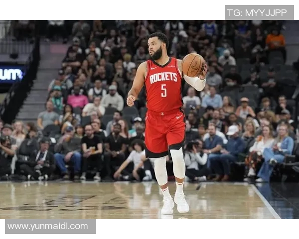 弗雷德范弗利特如何在NBA赛场上展现领导力与个人魅力