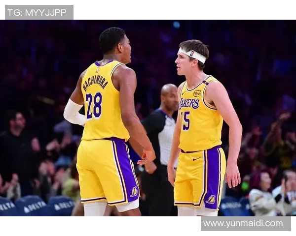 湖人对决热火精彩瞬间回顾与JRS赛事分析 湖人对决热火精彩瞬间回顾与JRS赛事分析