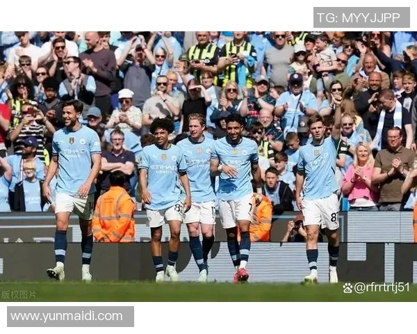 英超焦点战埃弗顿主场迎战西汉姆全力争胜展现实力