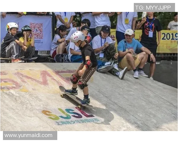 重庆街舞队在极限运动联赛中以67分稳居积分榜首位 重庆街舞队在极限运动联赛中以67分稳居积分榜首位