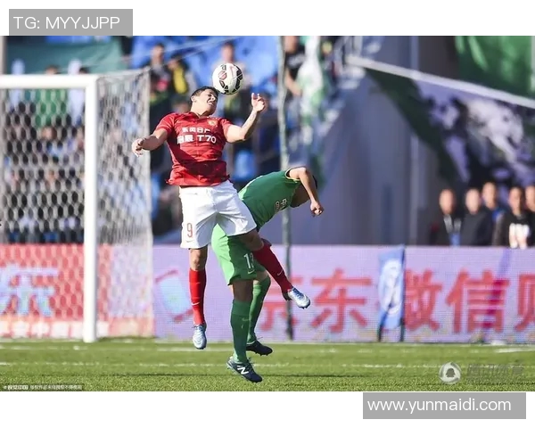 国安与权健激战正酣文字直播全程回顾精彩瞬间与赛场动态分析